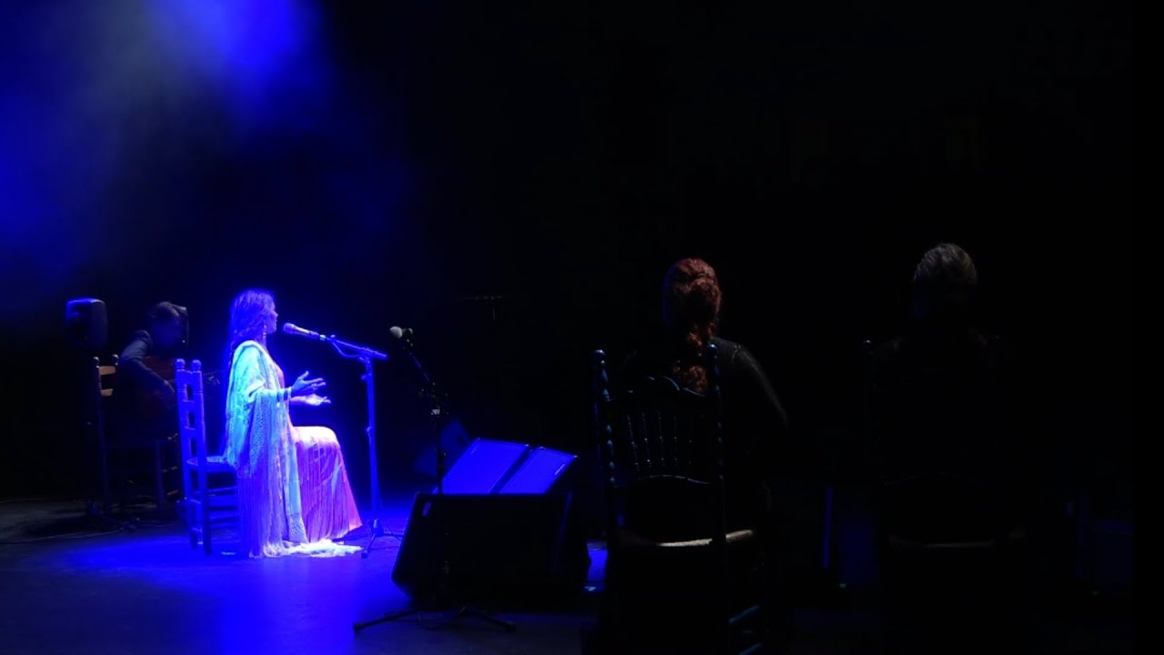 Isabel Guerrero L∆ B∆RQUER∆