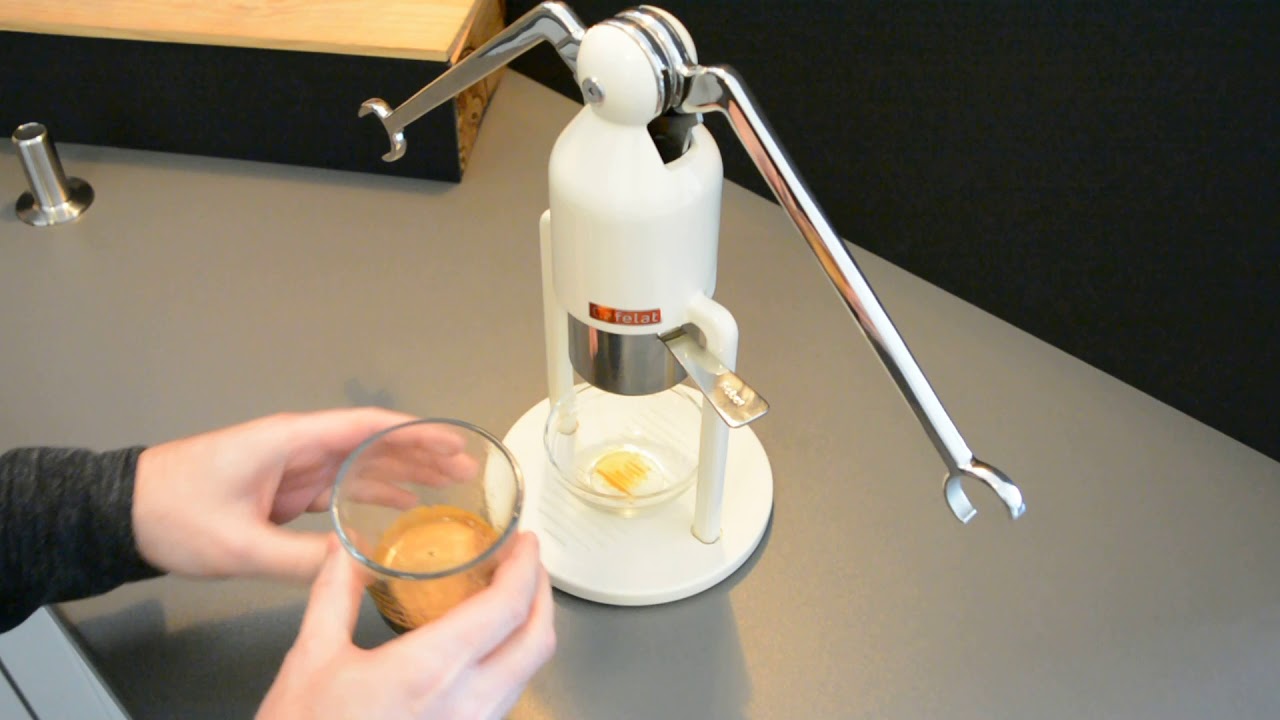 The simplicity of Espresso Making: Cafelat Robot (Second Try)