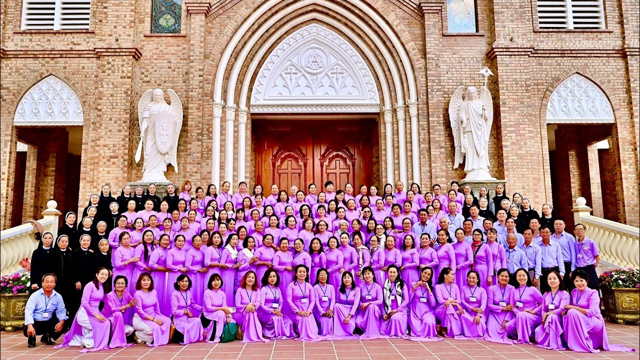 Phóng Sự Tư Liệu : Khoá Huấn Luyện Hiệp Hội Tín Hữu Mến Thánh Giá TT tại Học Viện Durando Dalat 2026