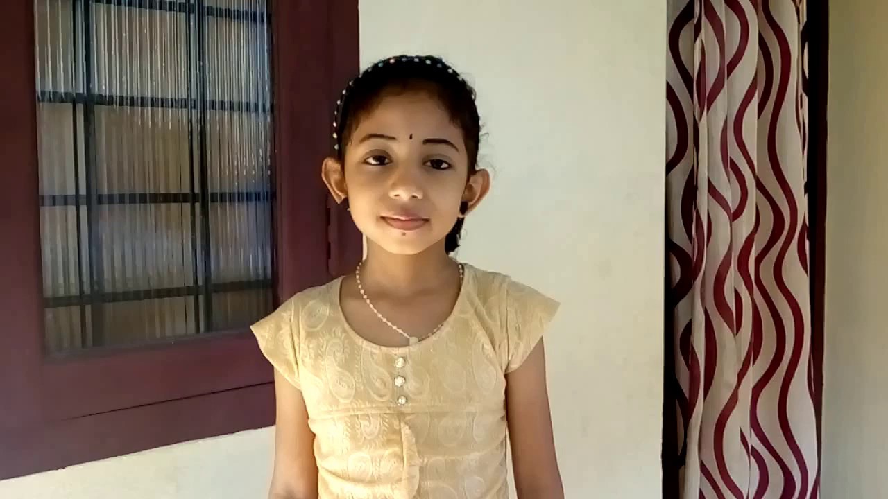 Ente Keralam Malayalam Poem Recitation for Kids | മലയാളം കവിത First Std Students for Kerala Piravi