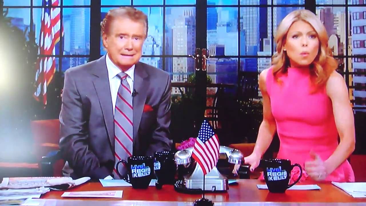 Regis and Kelly 2/22/11 - Betty White & Kiefer Sutherland [part 1]