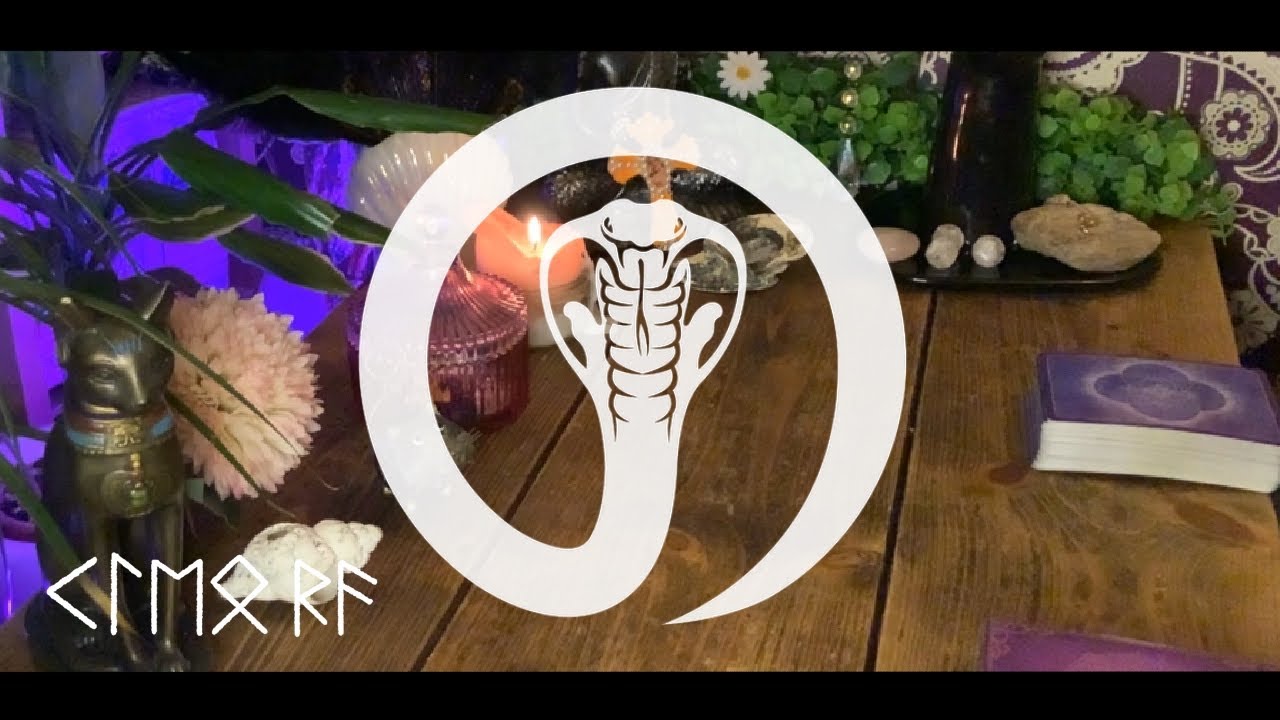 YOU ARE RISING UP WITH THE ENERGY OF THE COBRA & YOUR SACRED CIRCLE & LOVER ARE ALSO GOD’S ROYALTY