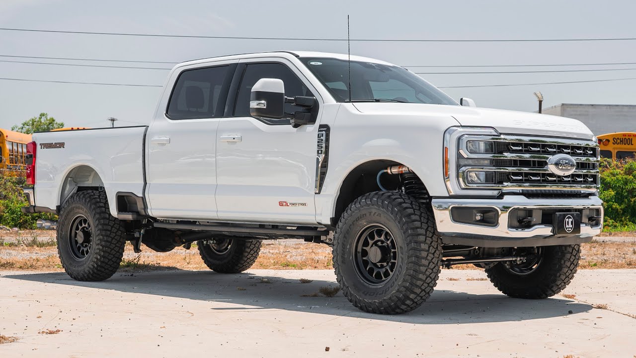 2023 Ford Super Duty Tremor Build on Carli Pintop Level and 37s