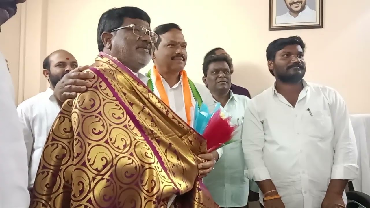 మహబూబాబాద్ మున్సిపల్ చైర్మన్ గా పదవి. సేకరించిన  జ్యోతి గారు. బాధ్యతతో పని చేస్తా 