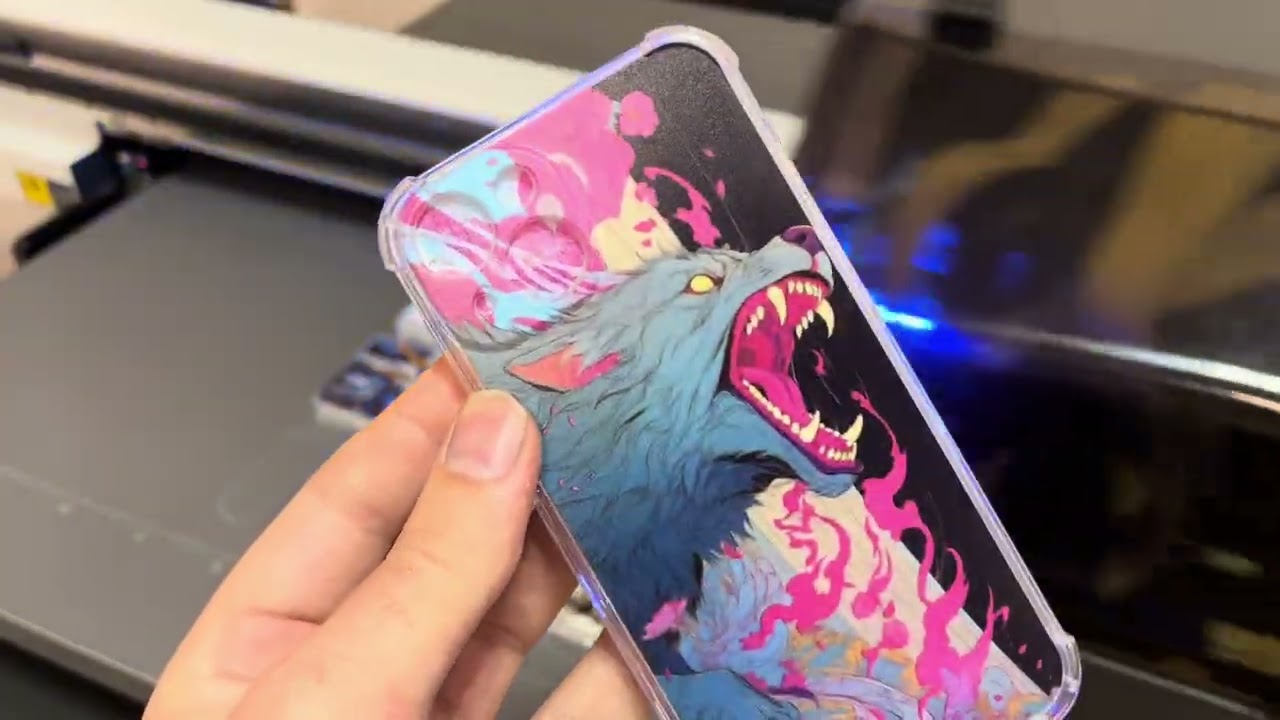 УФ принтер FS-6090uv-xp600 печать на прозрачных чехлах для iPhone