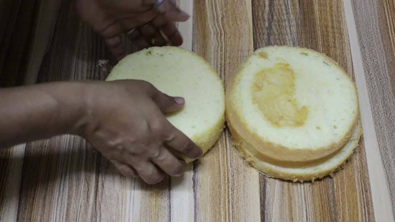 Vegan vanilla cake/vegan cake recipe/eggless sponge cake