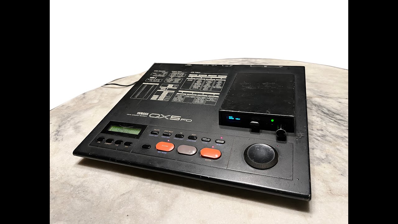 Yamaha QX5FD with Gotek USB floppy emulator drive (FlashFloppy HxC compatible) QX5-FD