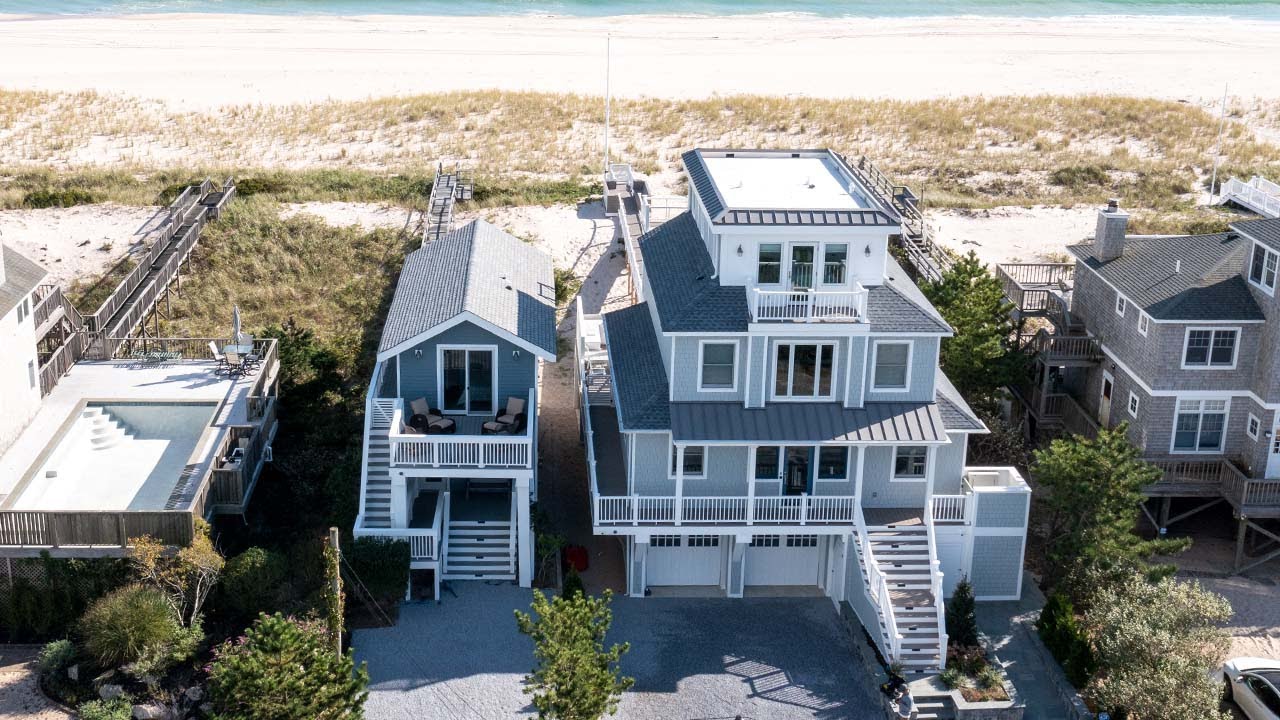 Tiny Beach House Tour on Long Island