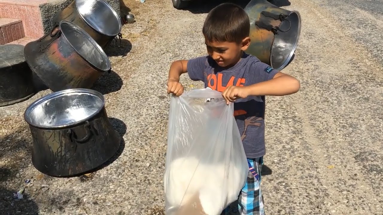 Kazan Kalaylayan Aile. Eski kazan nasıl yenilenir.Kalay ne için yapılır.Faydaları nelerdir ? Gülağaç