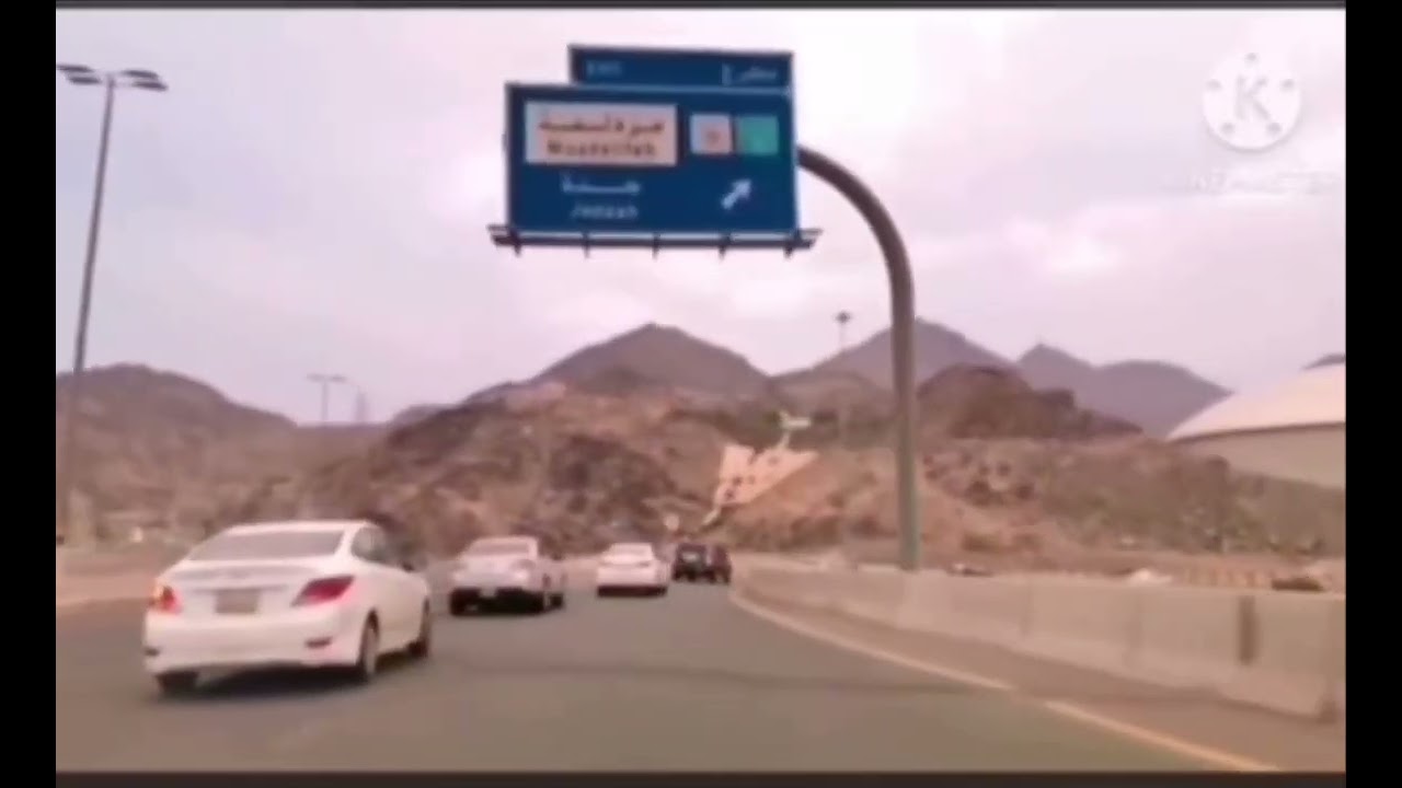 فلوس ومن الطبقه المخمليه ولكن لازم نتزوج من الاعداء جزء الاخير؟! 