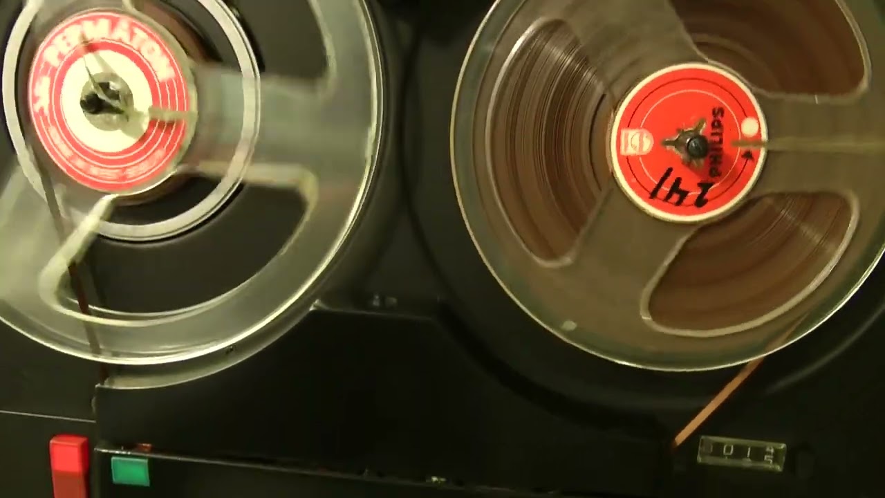 Demonstration of Tandberg 3300x MK2 reel-to-reel tape recorders