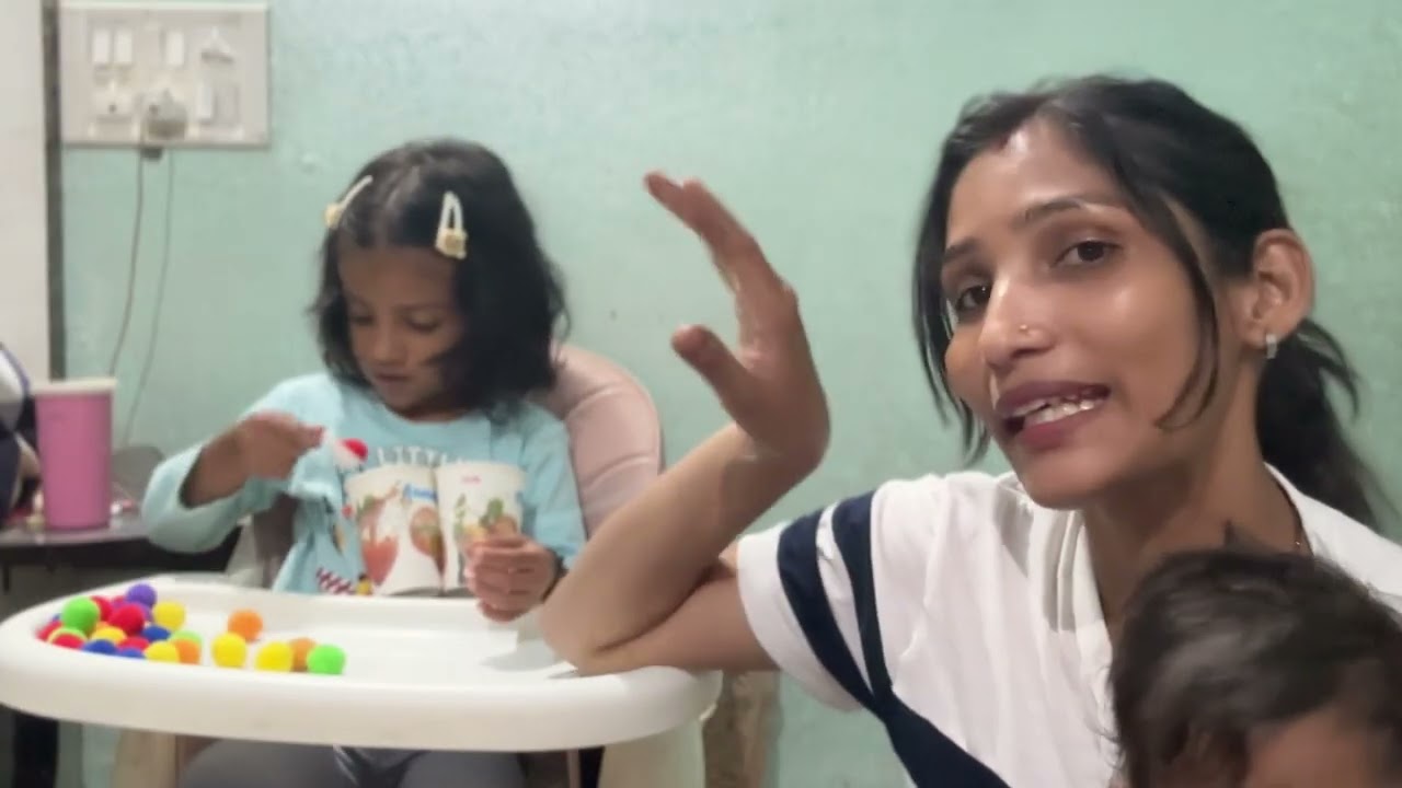 Self feeding activity