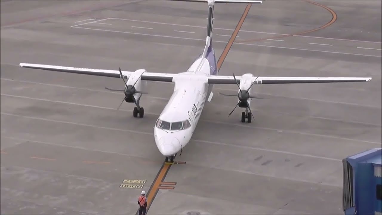 【ANA】ボンバルディア DHC8 Q400 ターボプロップエンジン始動から離陸まで ～ 中部国際空港 セントレア