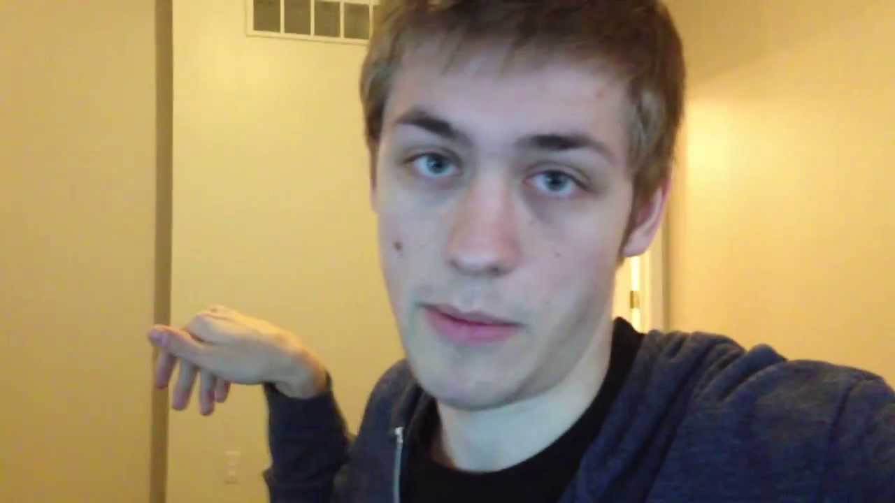 Sodapoppin irl: cuddling w/ black friend