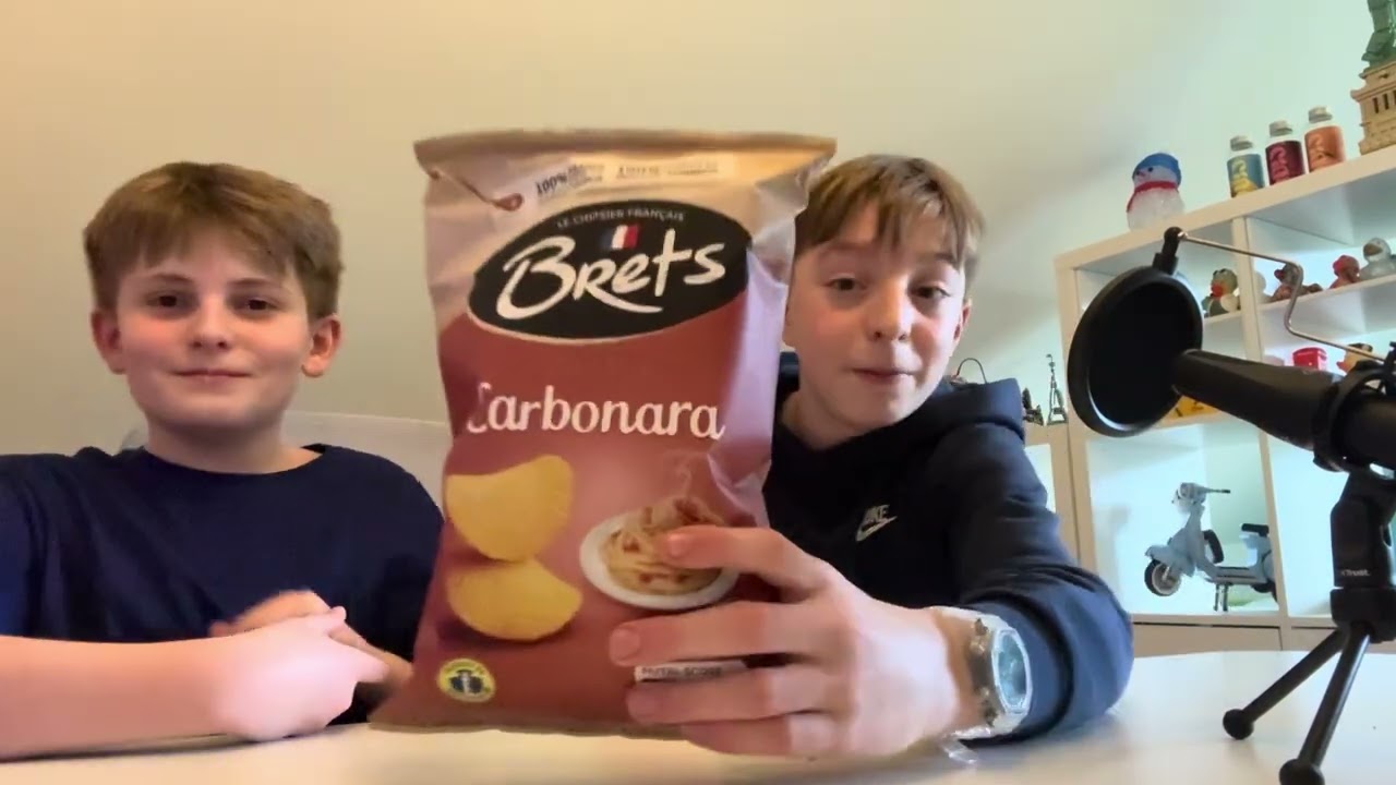 On déguste 9 produits qui ne se vendent pas en Europe (feat. Teo)