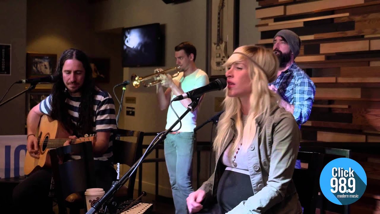 Walk Off The Earth - Rule the World Live at Click 98.9's Acoustic Lounge