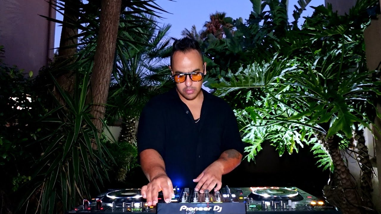 AFRO HOUSE MIX with Black Coffee, Shimza, ,Enoo Napa, Cairo, Bun Xapa | McK
