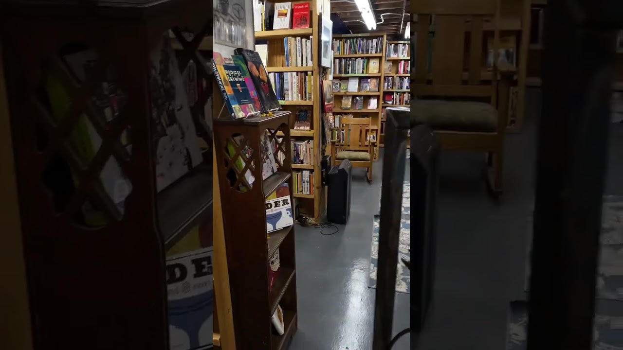 Cute Bookstore in Lincoln Nebraska