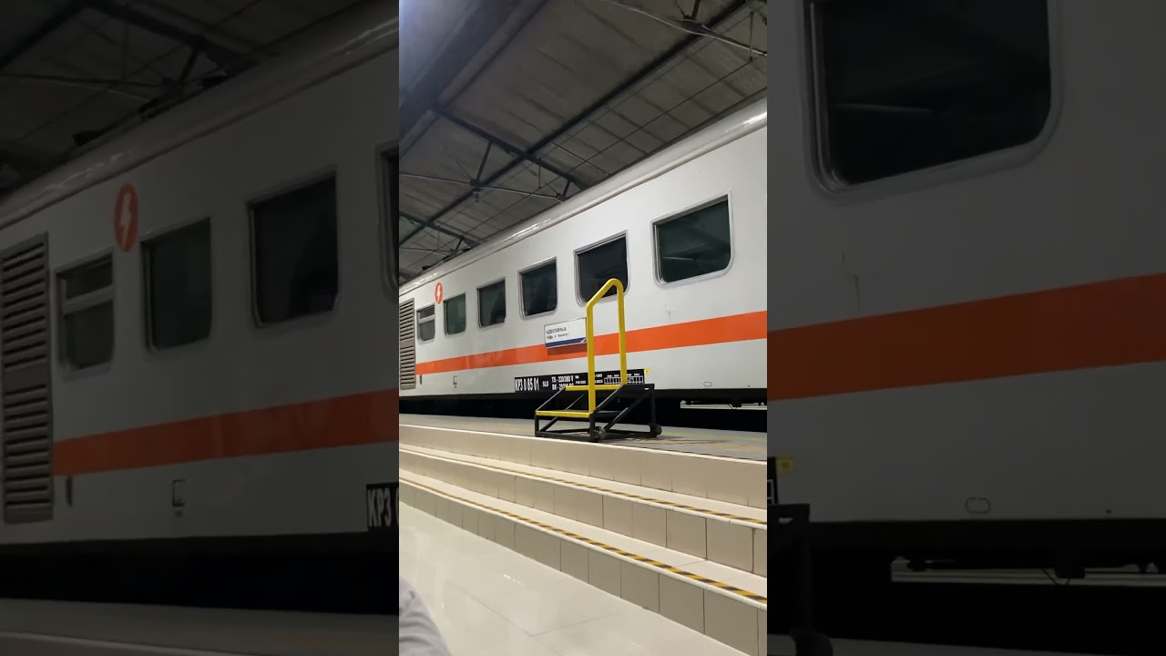 Kereta Api Matarmaja di Stasiun Solo Jebres #keretaapi #kai #kereta #kamatarmaja