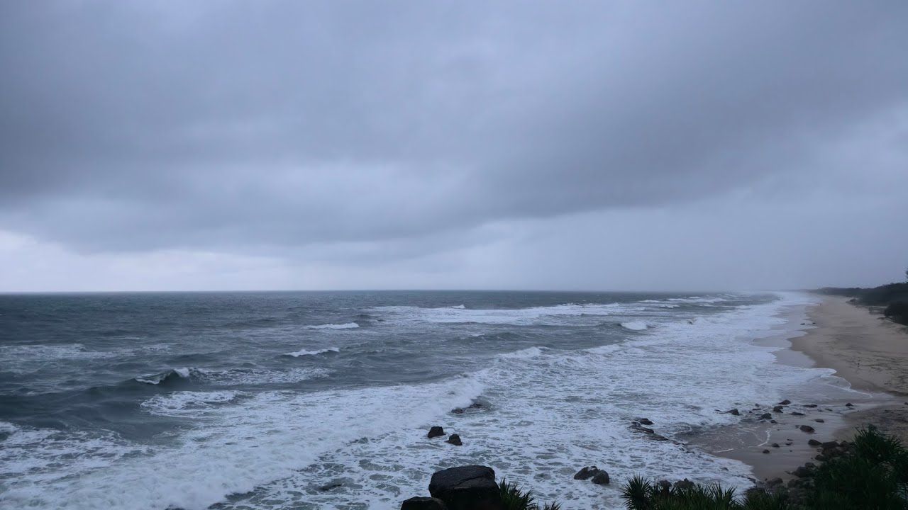 Damp Morning at Point Arkwright, Australia | Sunrise 192 – Stormy Return | UHD, 4K