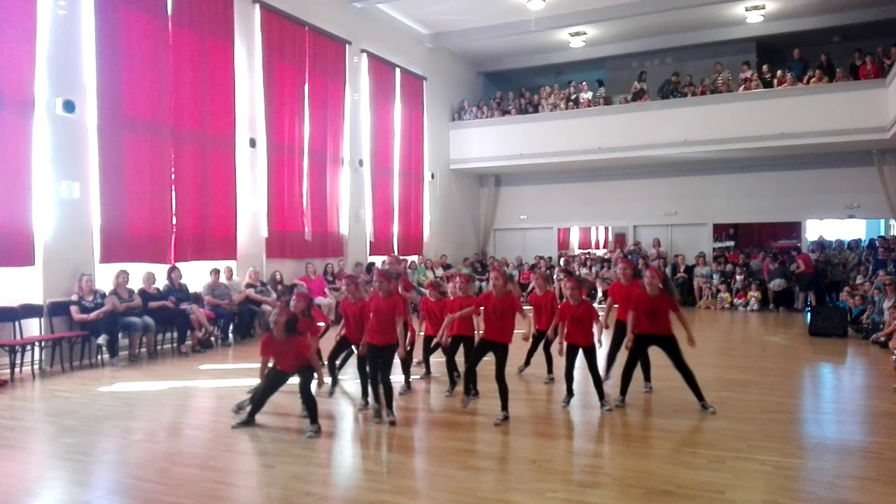 Shake dance children Chlumec