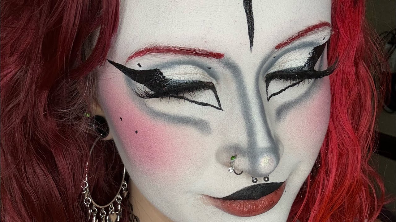 Cross Gothic Makeup Tutorial