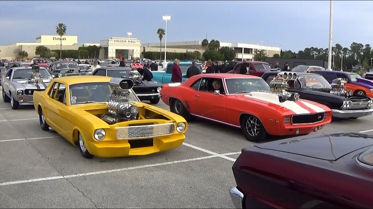 50th Turkey Rod Run Daytona 2023 Friday morning