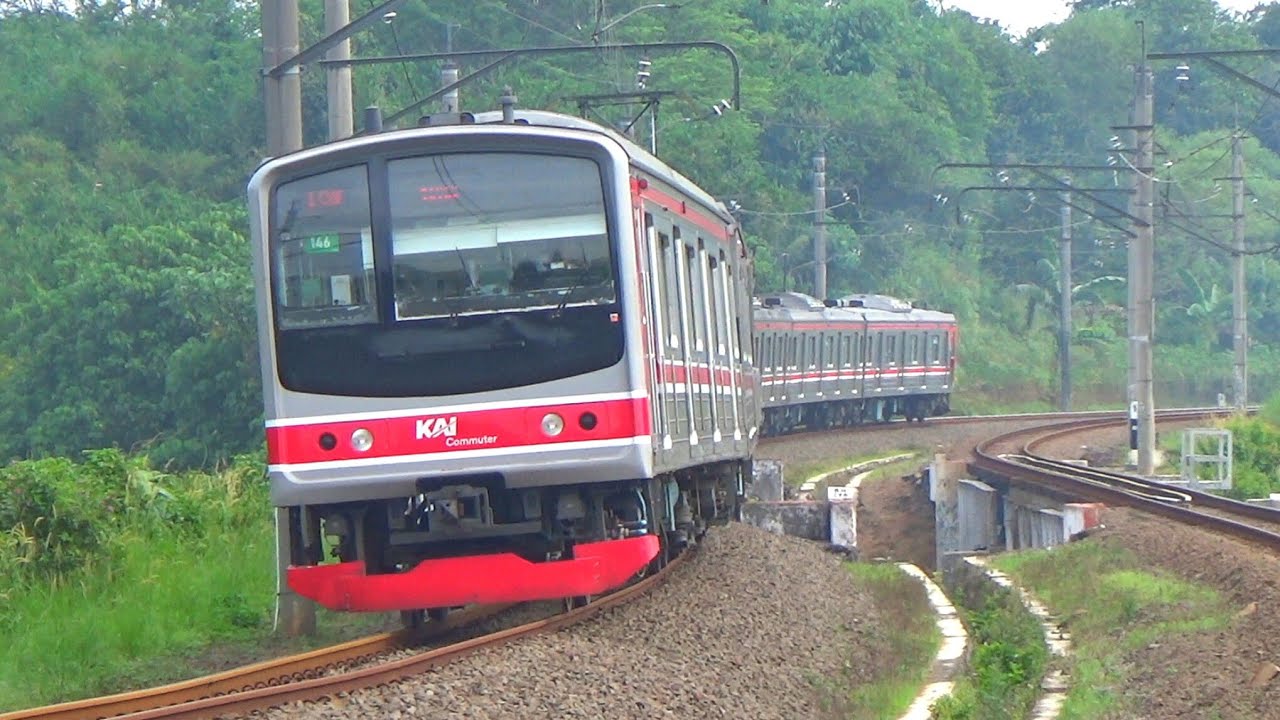 Kompilasi Hunting Kereta KRL Commuter Line Melintas Di Jembatan Cimonyong Parung Panjang..