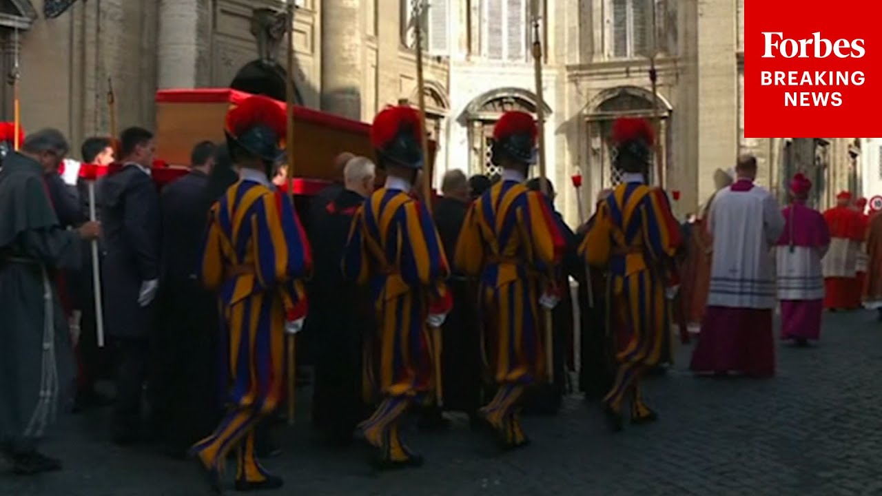 WATCH: The Late Pope Francis&rsquo;s Coffin Is Transferred To St. Peter&rsquo;s Basilica