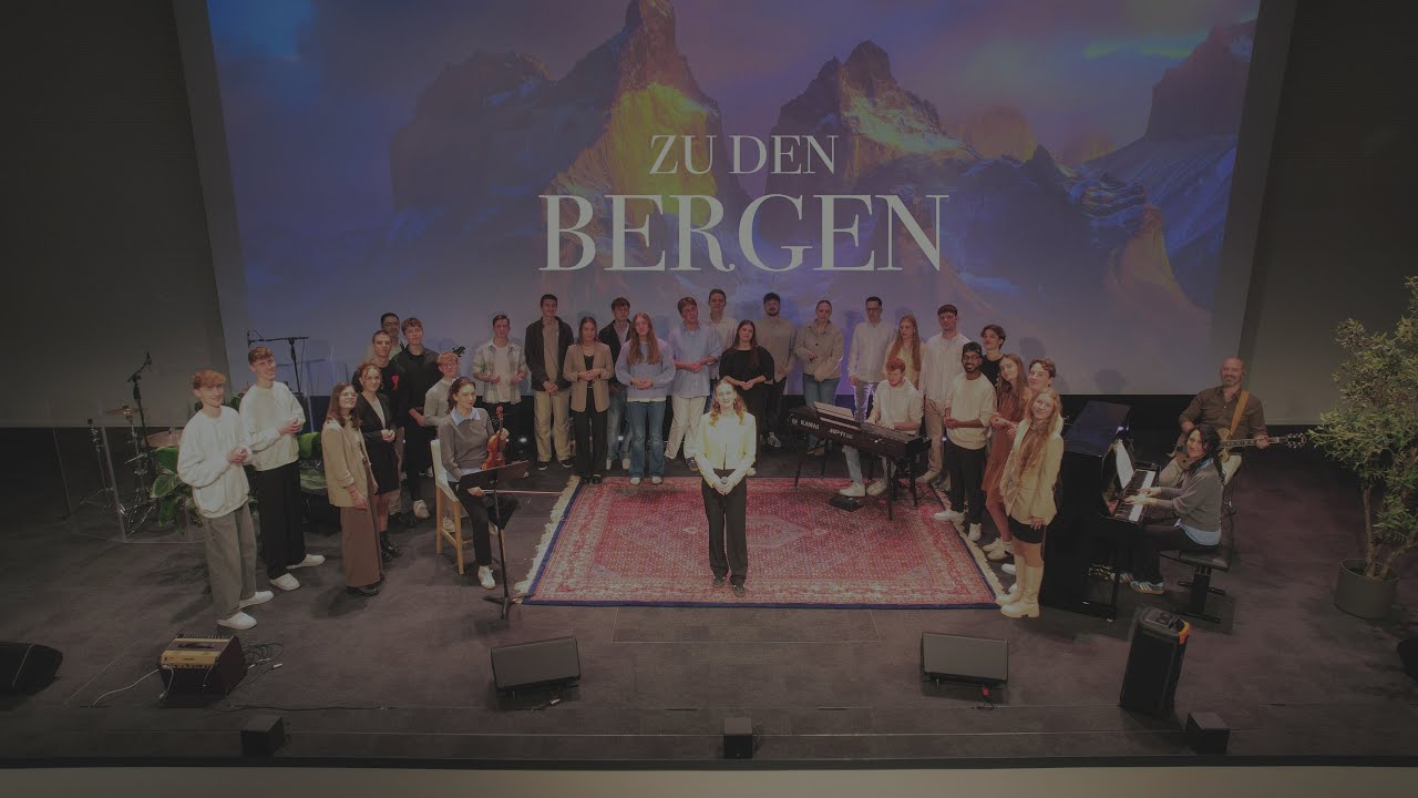 Zu den Bergen