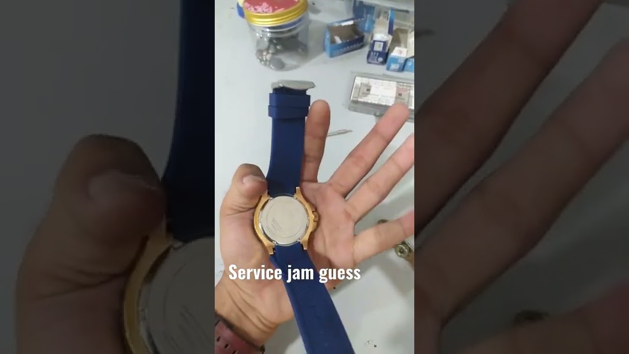 service jam tangan guess