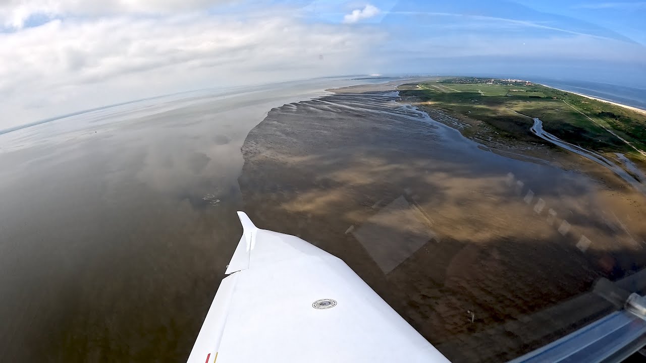 Wangerooge (EDWG) flight with Aquila A210