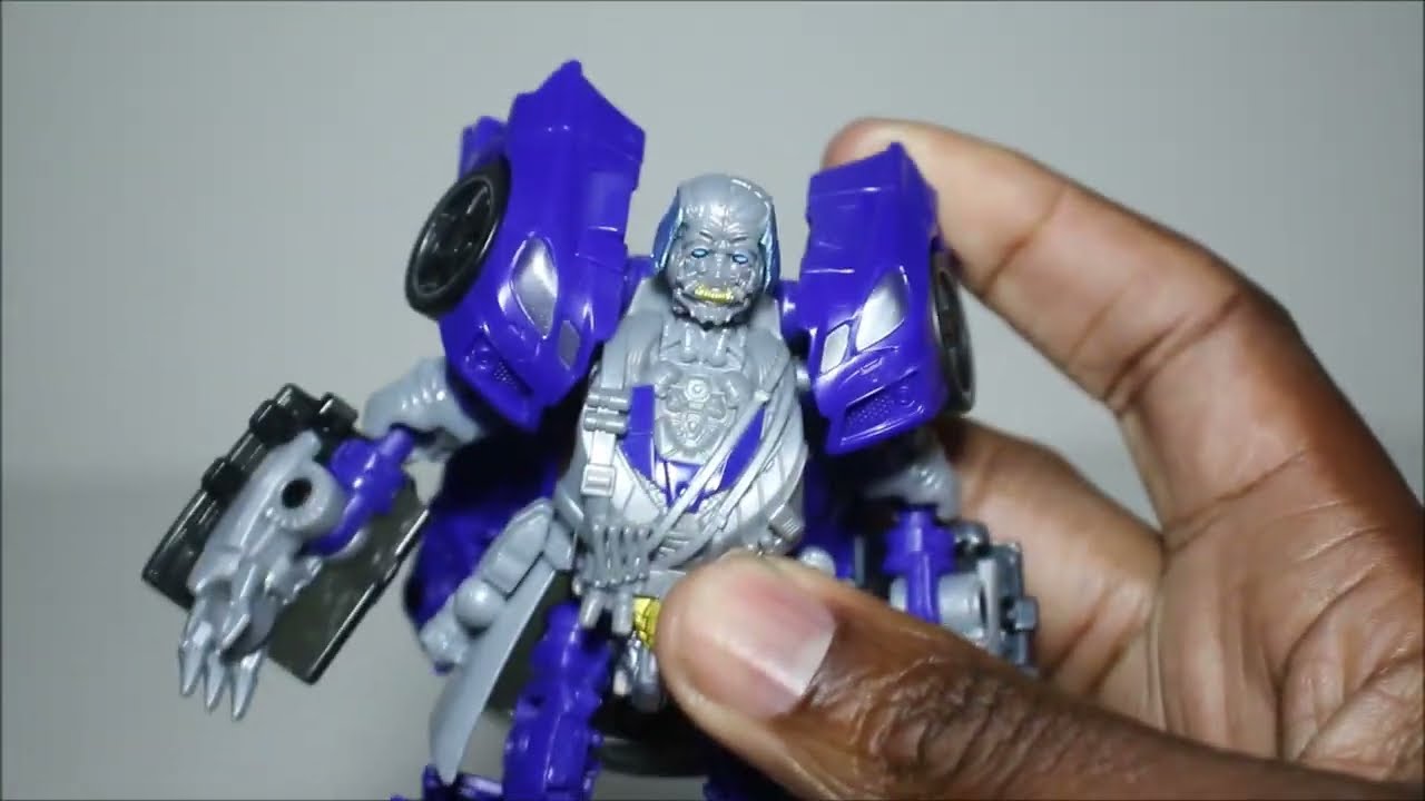Ewww... Transformers Studio Series DOTM Que REVIEW