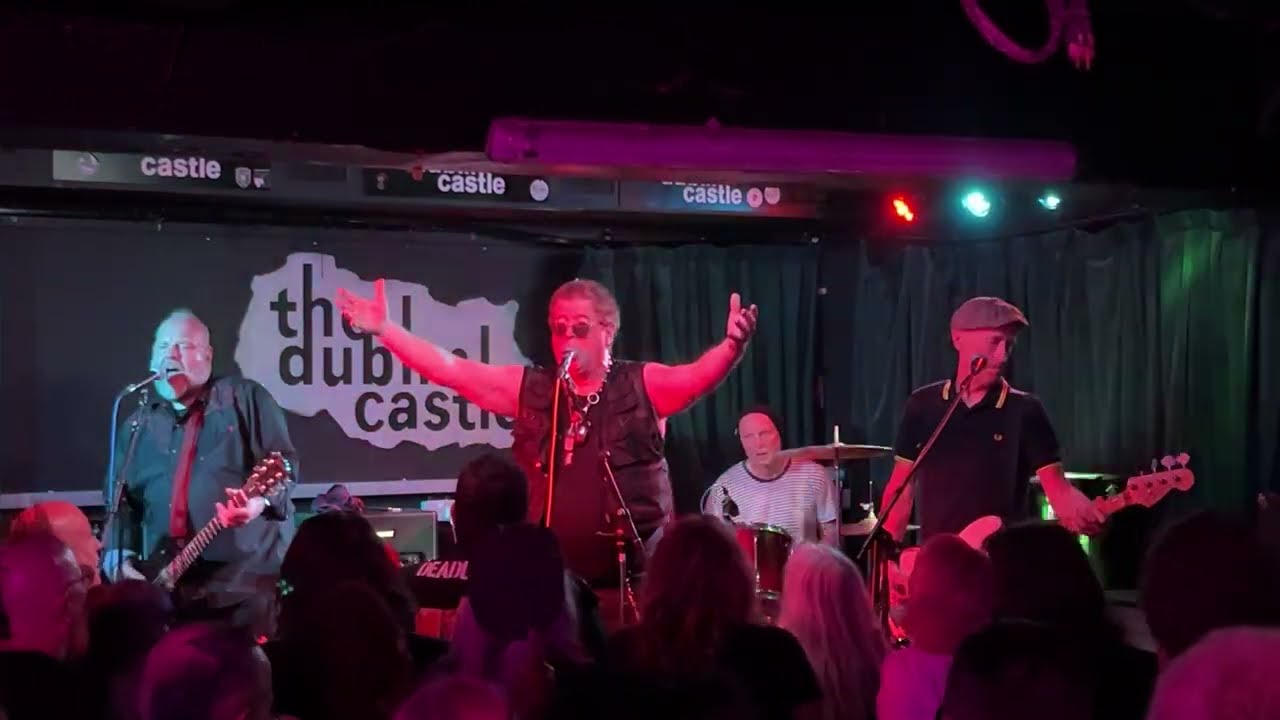 &lsquo;Punk Rocker&rsquo; - Menace  - Dublin Castle, London 6/6/26