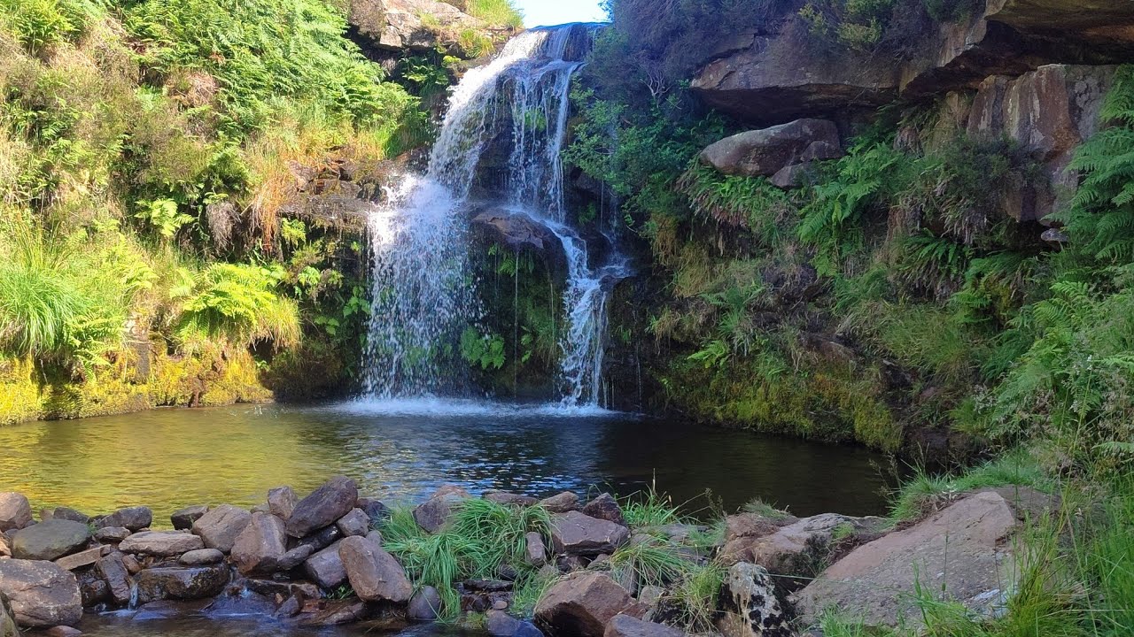 Heyden Brook-between Crowden and Holme Moss👍