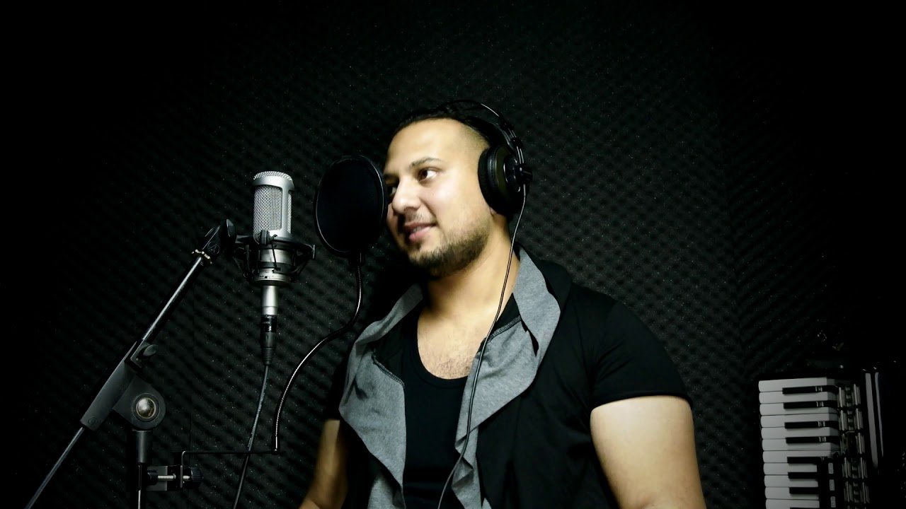 Tomy - Jaj de nehéz egy párnára (Cover)