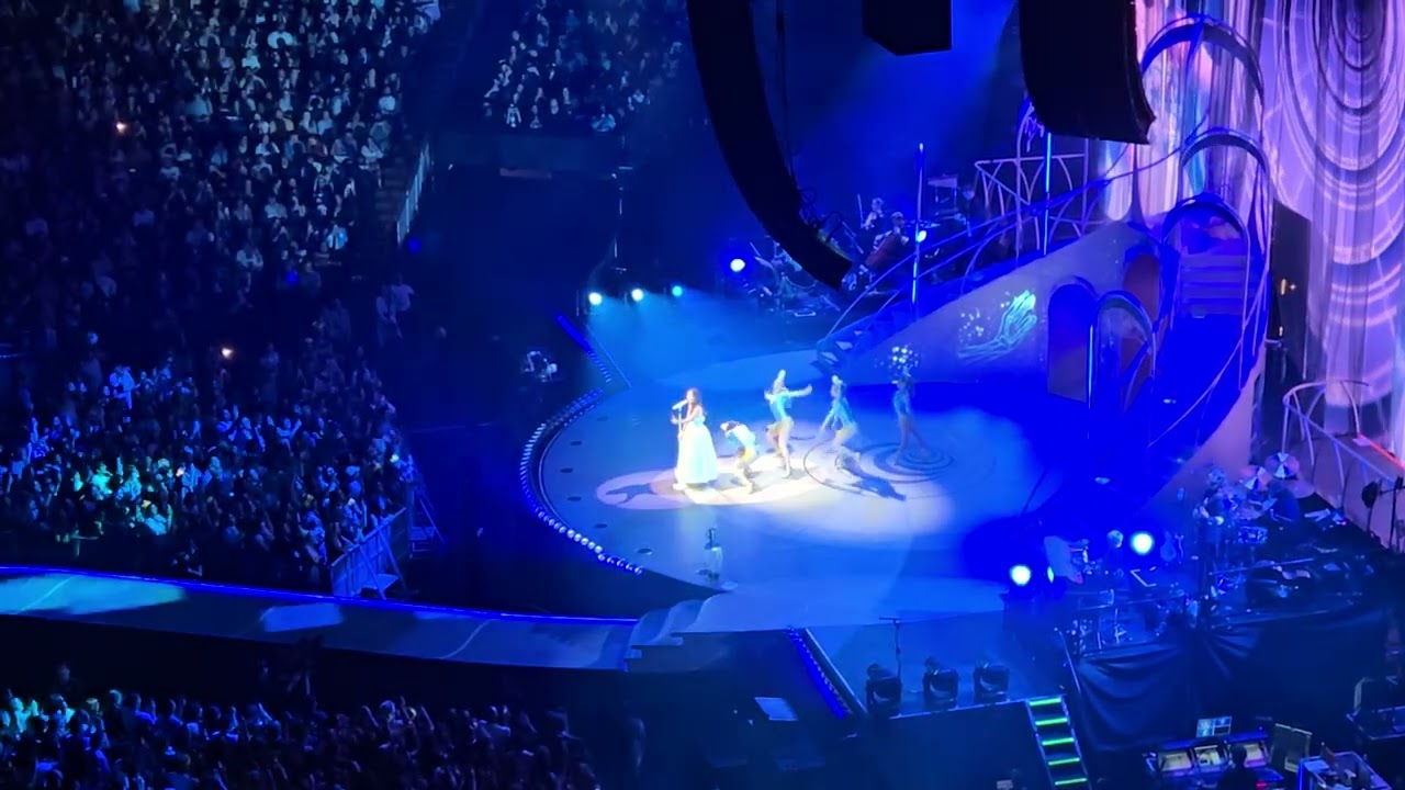 Laufey - Live in Orlando, FL 9/15/25