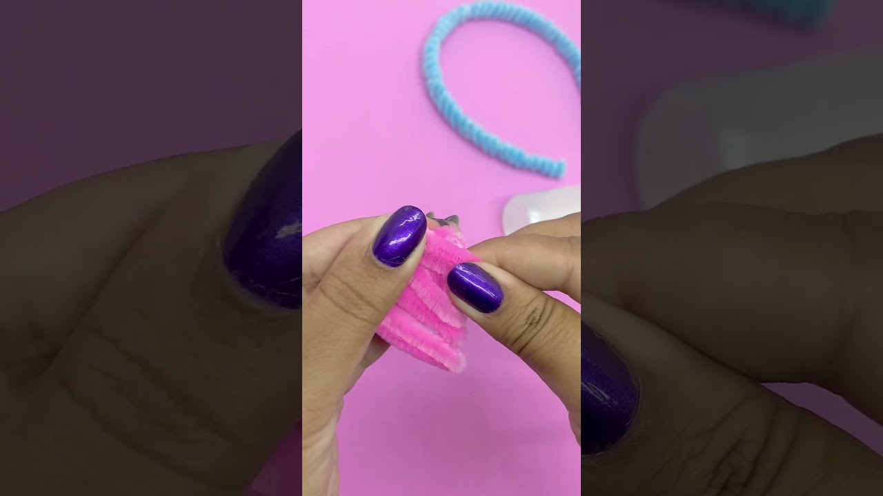 Tiara com Hastes de Chenille | Maluli Armarinhos