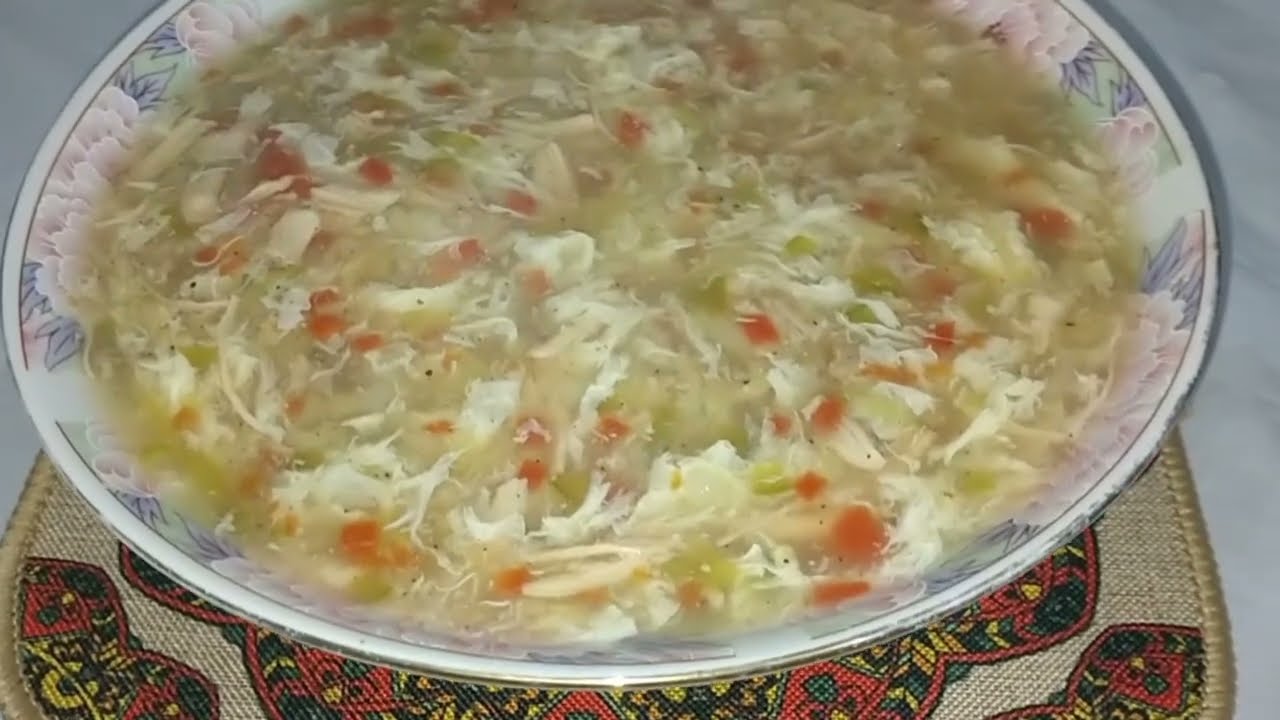 Hot and Sour Soup Recipe | Easy Restaurant Style | Quick Winter Soup | Cook With Aneeza 