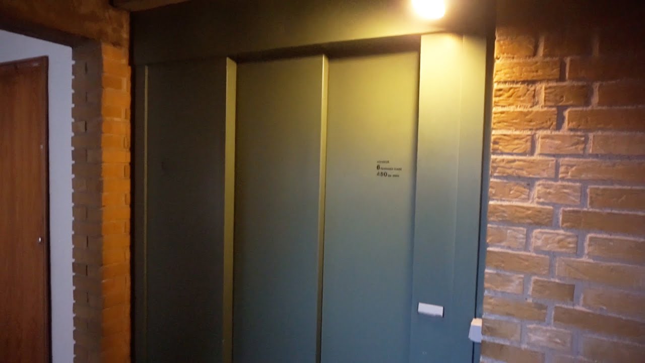 2x original 1980 Nielsen-OTIS Bitsa traction elevators @ Edisonsvej 5-7, Frederiksberg, Denmark