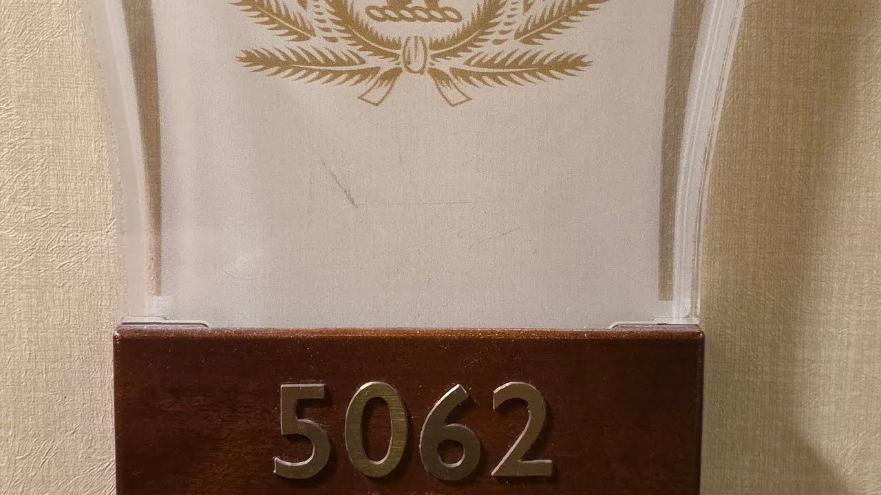 CUNARD VICTORIA ROOM 5062
