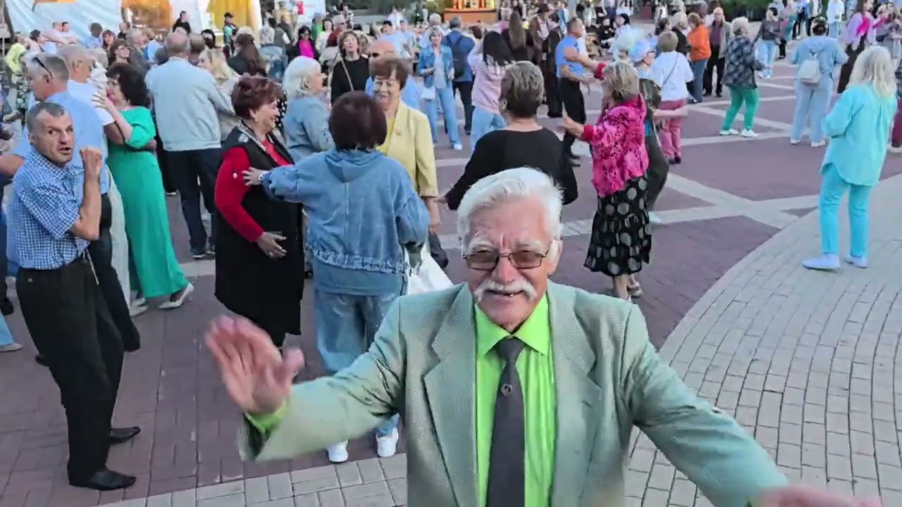 Белые розы... 24.08.25...