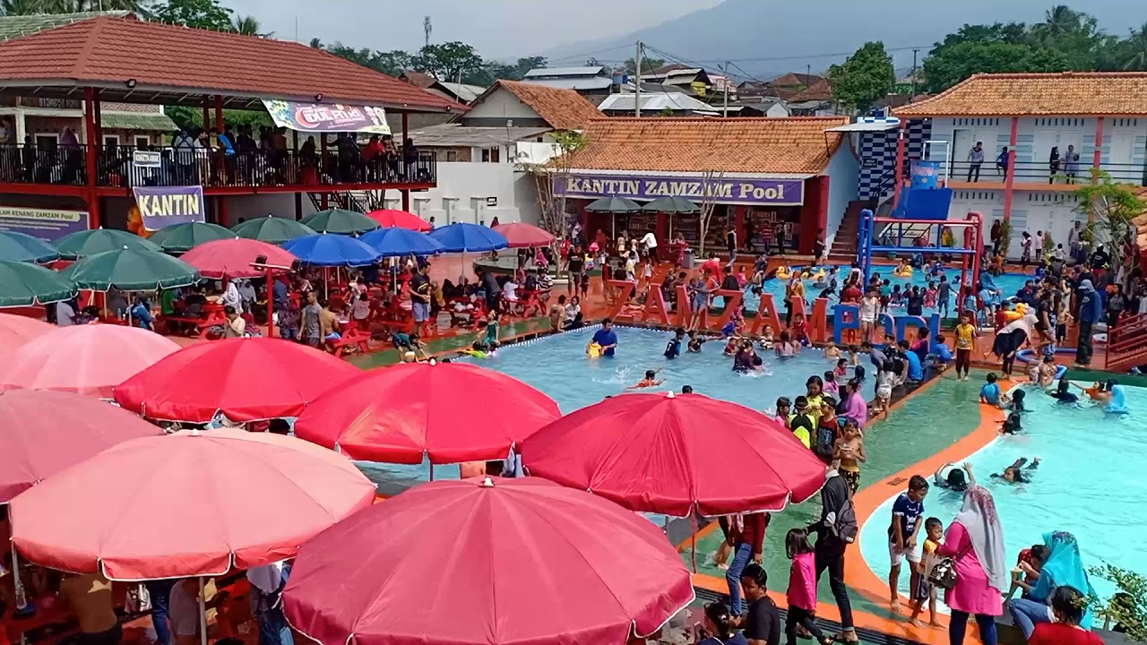 Kolam Renang  Zamzam pool, Desa Manislor, Kec .Jalaksana, Kab.Kuningan Jawa Barat,