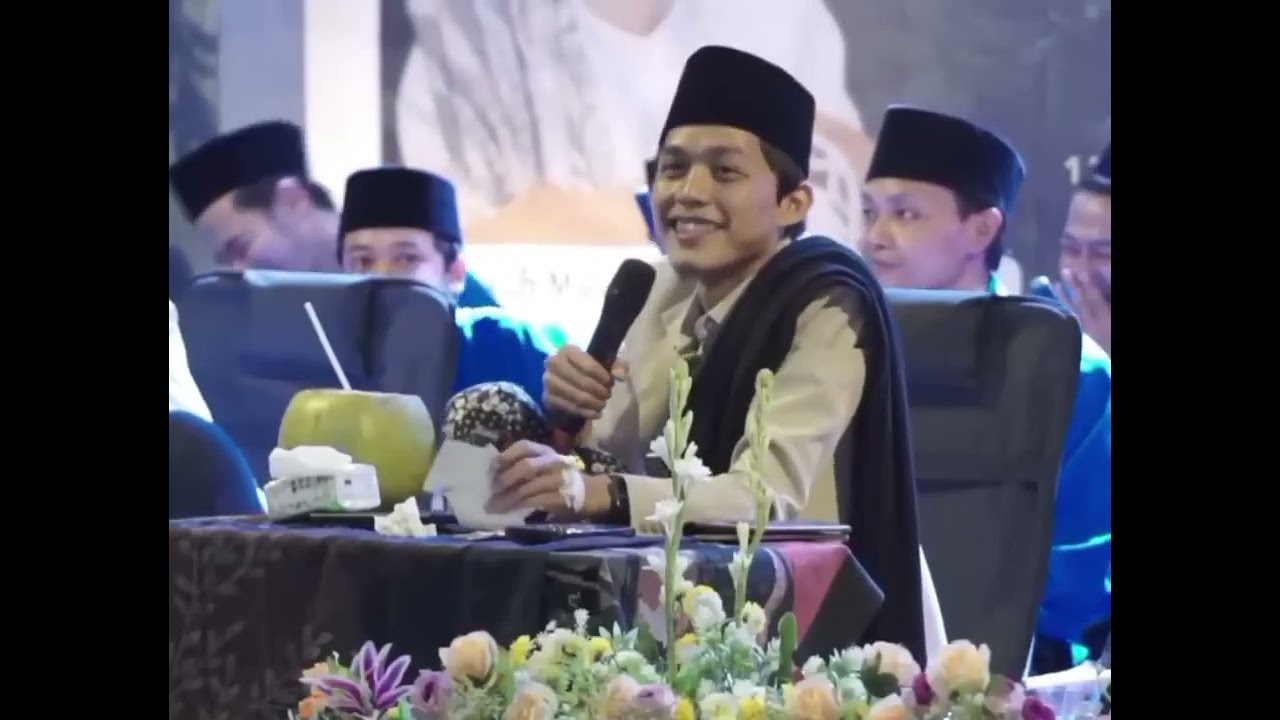 GUS IQDAM,,Kedatangan jama'ah  Lucu,,KEMAL( ST NYEL....)bikin Ngakak