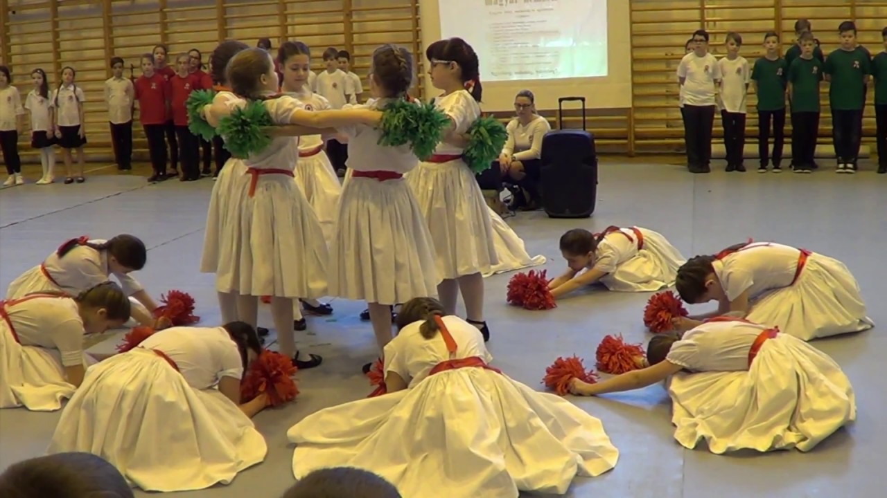 Március 15-ei iskolai ünnepély. Gárdonyi Géza Általános Iskola 2017.