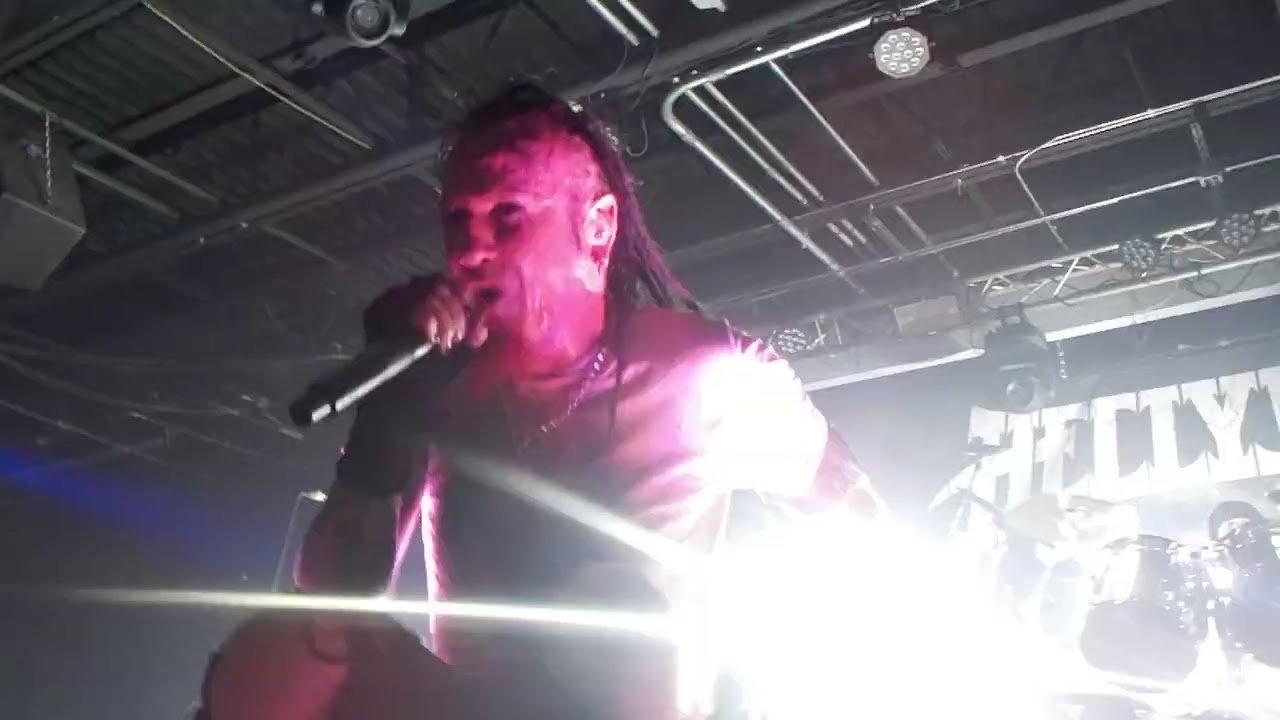 Hellyeah Chad Gray Up close 20216 Home Bar