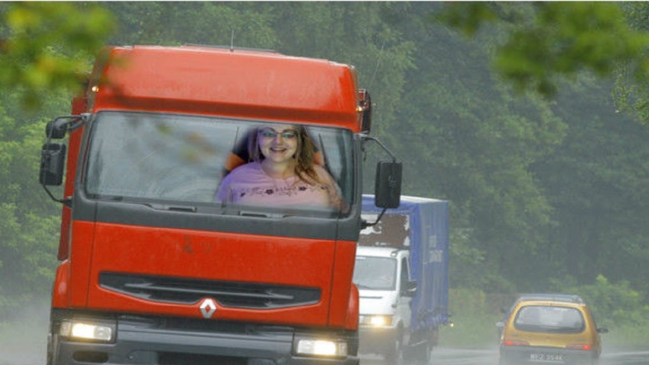 MŁOCIA MISTRZ SZOS czyli FUNNY MOMENTS EURO TRUCK SIMULATOR MŁOTECZKA