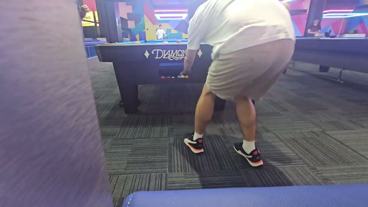 Me versing @NicerIdeology15 Playing Pool Diamond Table Battle in KOKO Amusement Hornsby