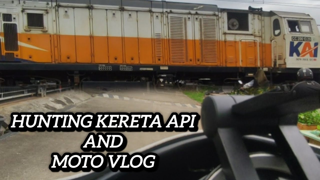 MOTO VLOG SEKALIGUS HUNTING KERETA API DENGAN CUACA YANG SEDIKIT MENDUNG 