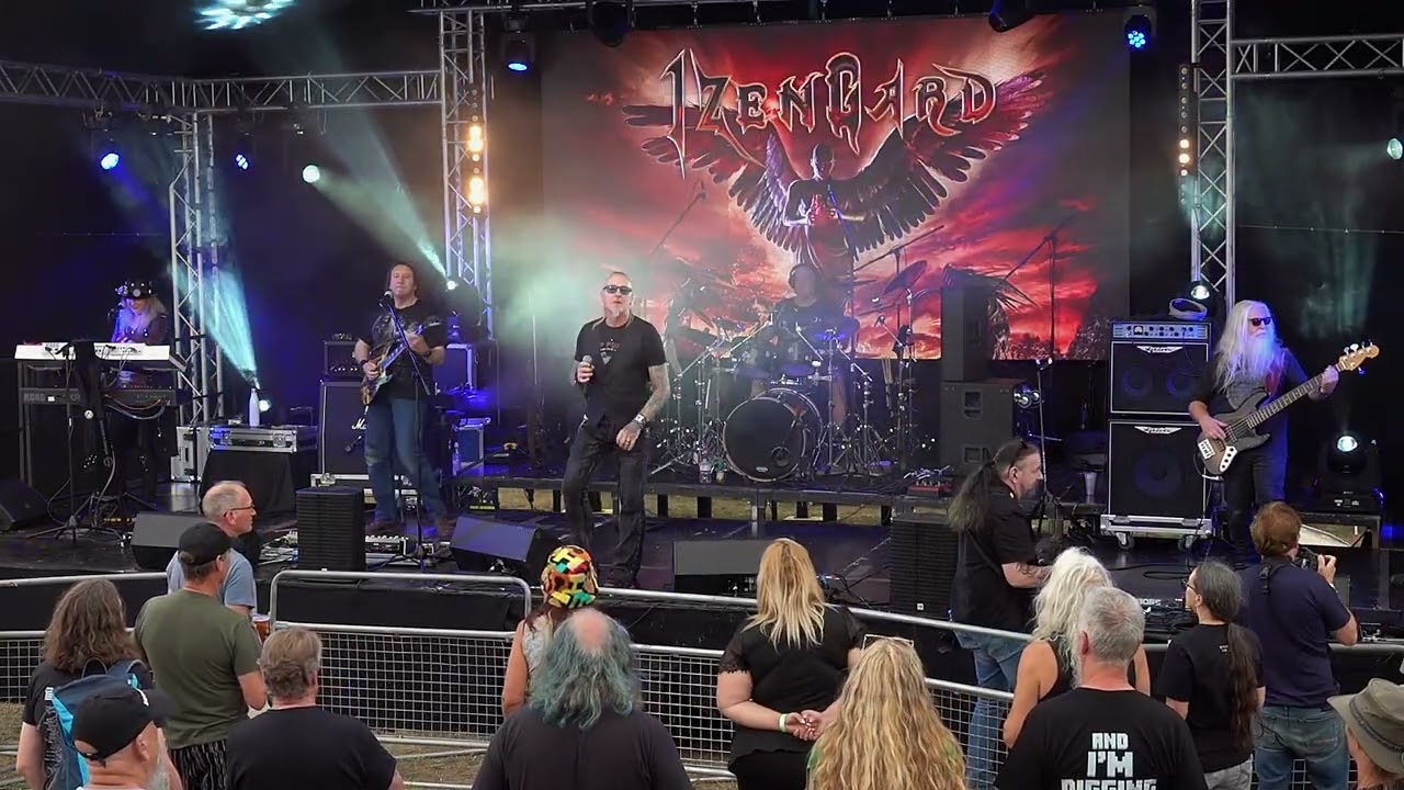 Izengard play 